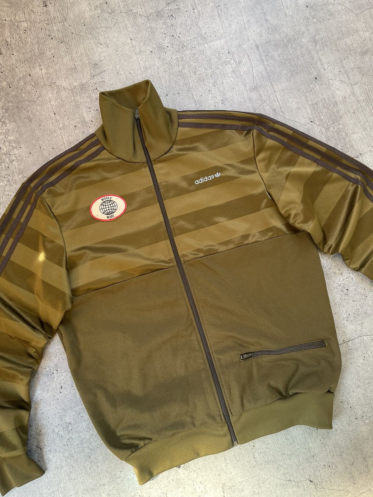 Adidas × Vintage Vintage Adidas WorldWide rare Zip Up sweatshirt Size US L / EU 52-54 / 3 - 3 Thumbnail