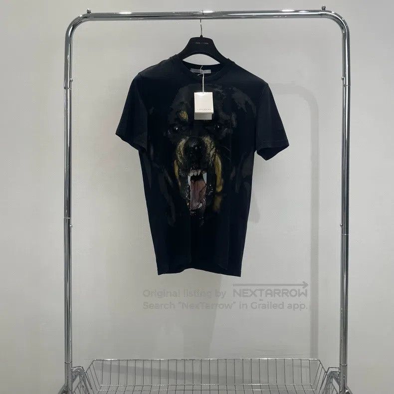 Givenchy Givenchy Dog Head Logo Print Black Short Sleeve Size US S / EU 44-46 / 1 - 1 Thumbnail