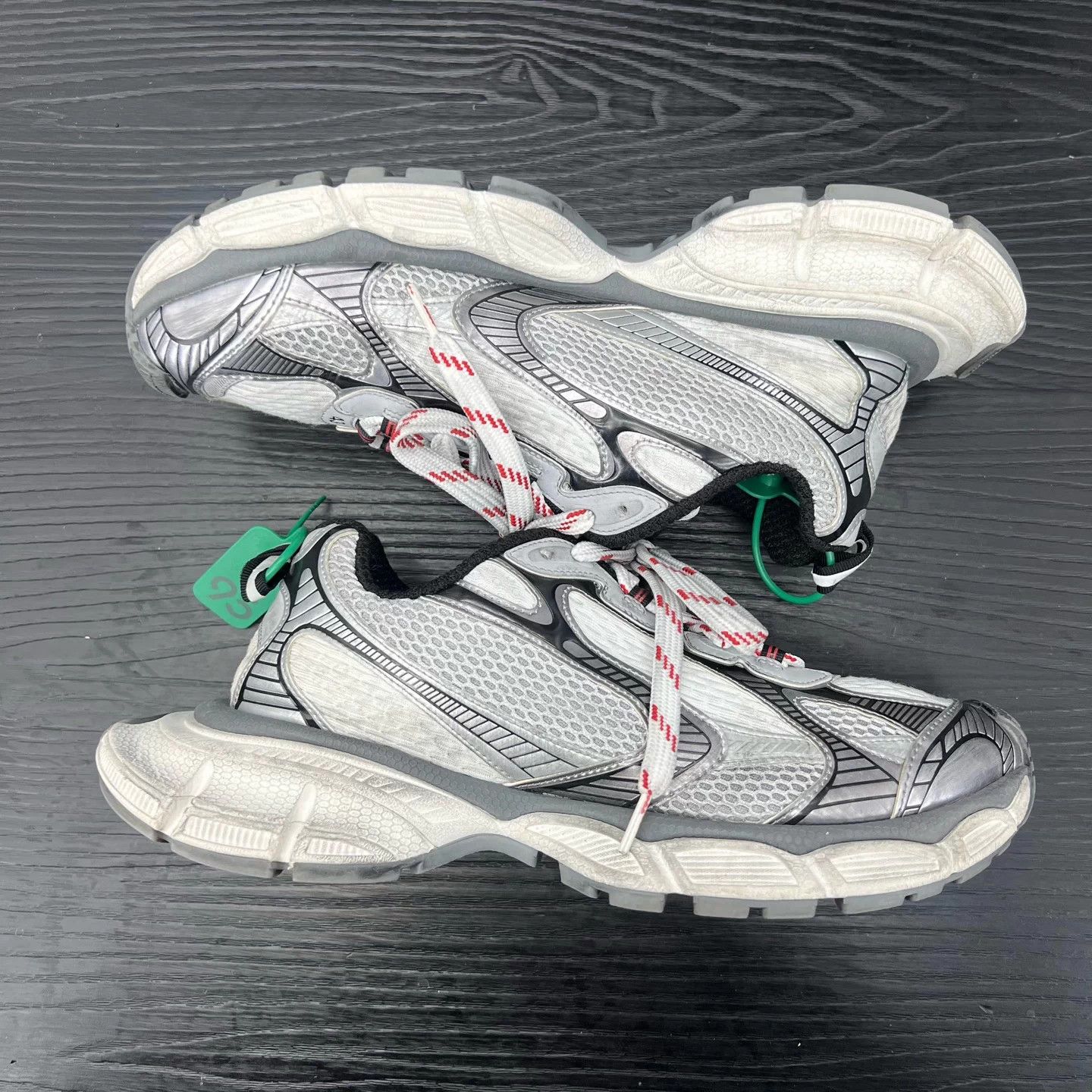 Balenciaga Balenciaga 3XL gray 43 shoes Size US 10 / EU 43 - 2 Thumbnail