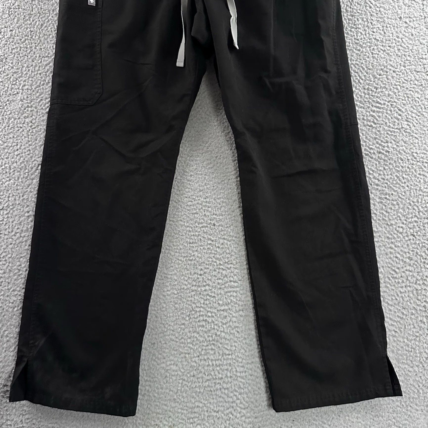 Vintage Figs Scrubs Mens XL Black Kade Cargo Technical Collection Polyester Blend Shirt Mens Size US 36 / EU 52 - 5 Thumbnail