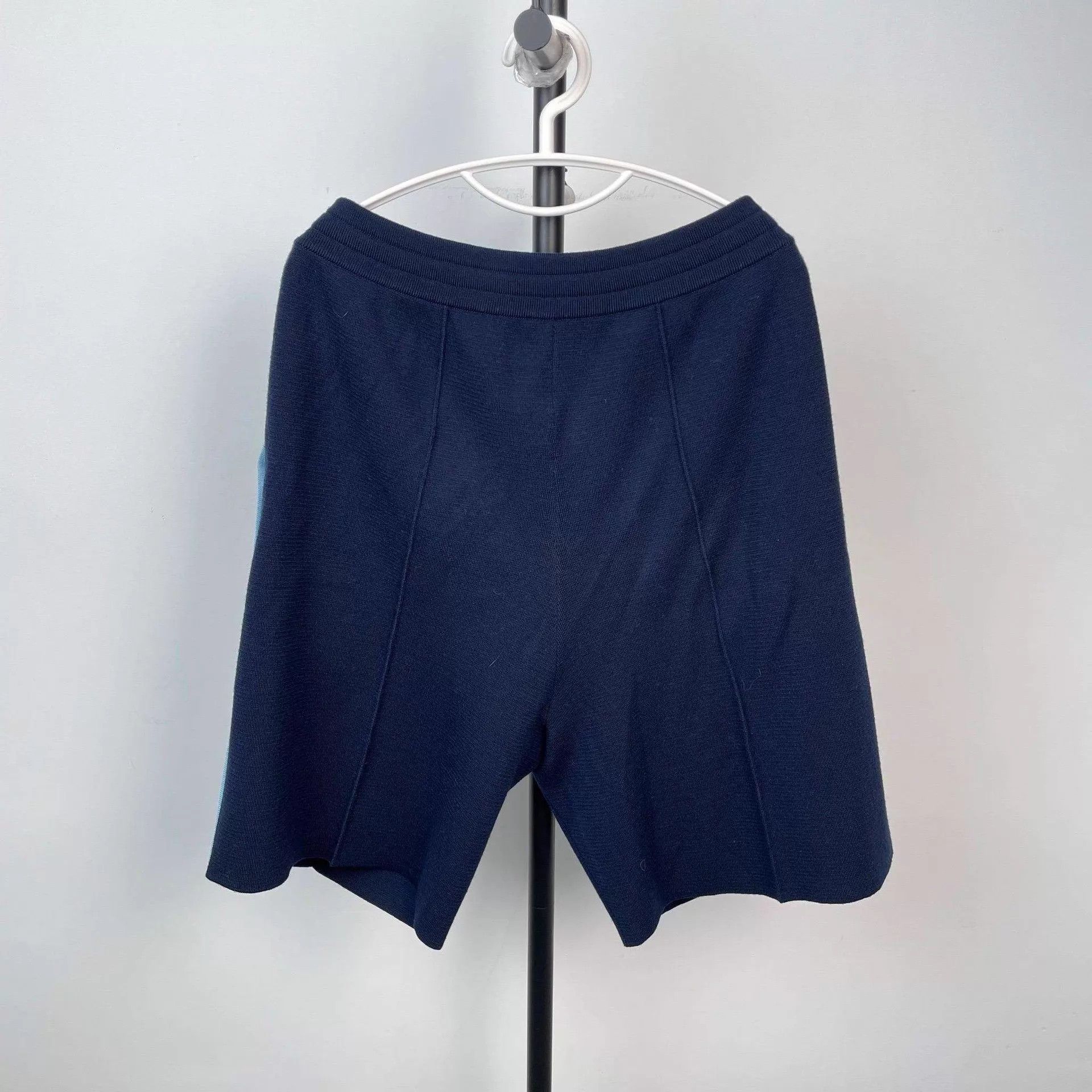 Louis Vuitton Louis Vuitton Shorts XL Size US 36 / EU 52 - 9 Thumbnail