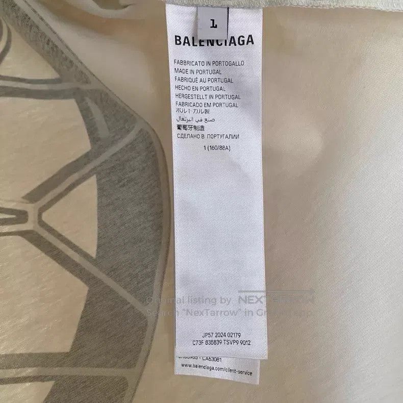 Balenciaga Balenciaga Car Printed Round Neck Drop Shoulder Long Sleev Size US S / EU 44-46 / 1 - 8 Thumbnail