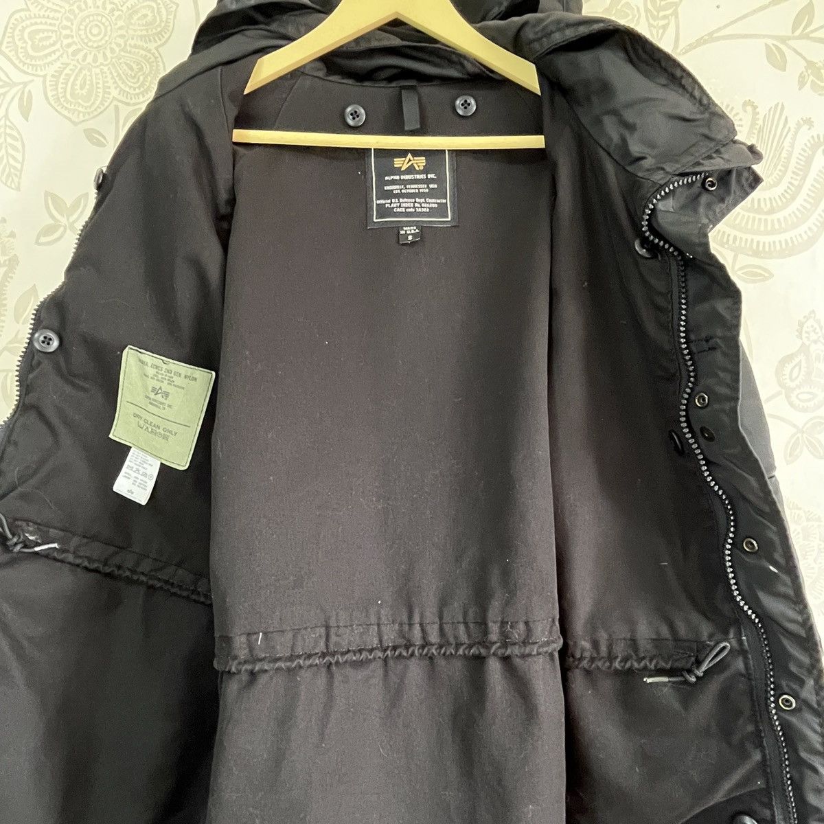 Alpha Industries × Avirex × Vintage Avirex Alpha Industries Nylon Bomber Jacket Buttons Only Size US M / EU 48-50 / 2 - 13 Thumbnail