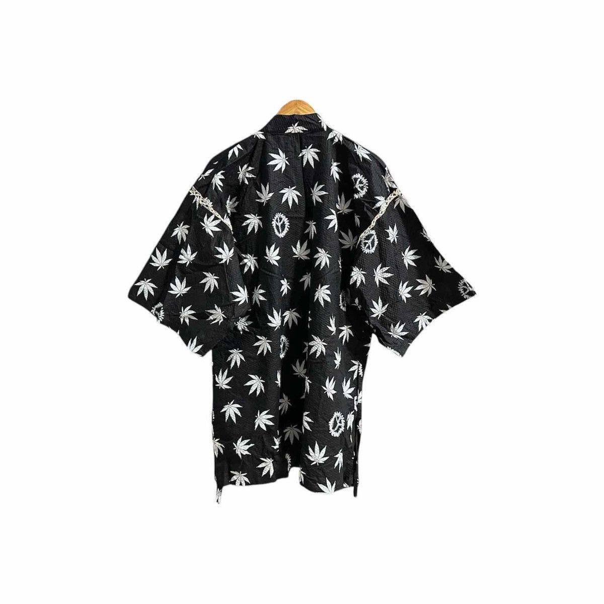 Hysteric Glamour × Japanese Brand × Vintage 🔥Sick Y2K Japanese Tradition Marijuana Peace Yukata Kimono Size US XL / EU 56 / 4 - 2 Thumbnail