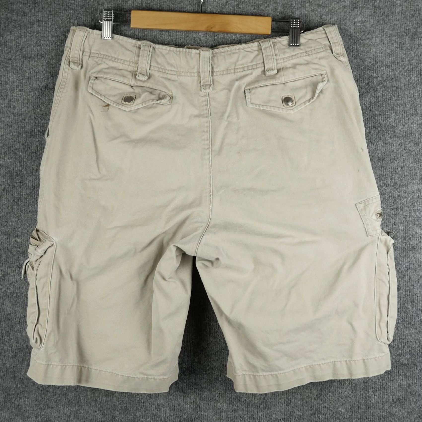 Polo Ralph Lauren Ralph Lauren Shorts Mens 35 Beige Cargo Utility Paratroper Distressed Flaw Size US 35 - 5 Thumbnail