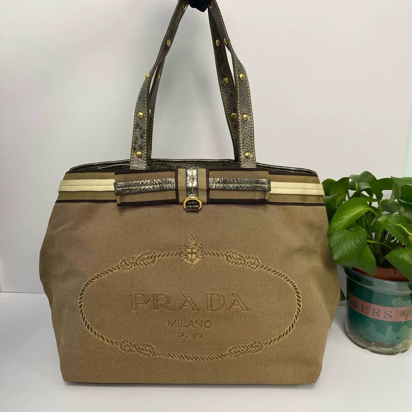 Prada Pre-loved Bag Very good condition Size ONE SIZE - 1 Thumbnail