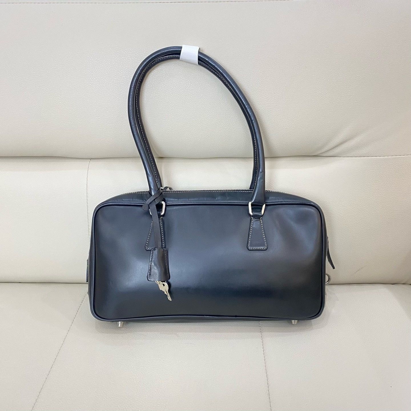 Prada Pre-loved Bag Very good condition Size ONE SIZE - 1 Thumbnail