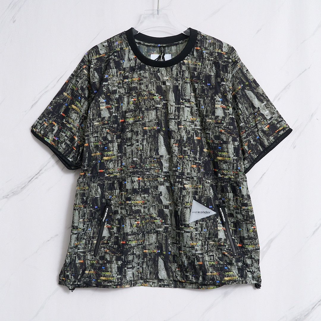 And Wander And Wander Men's Pattern All-Over Print T-Shirt Size US M / EU 48-50 / 2 - 1 Thumbnail