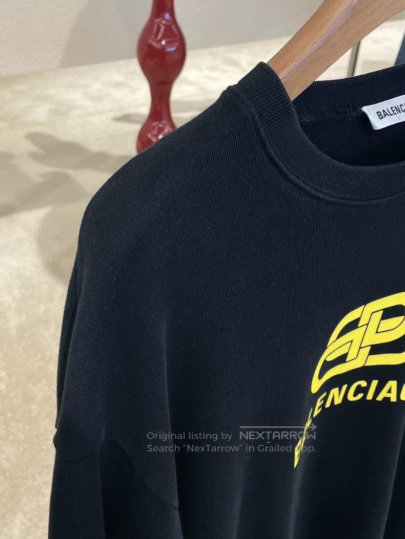 Balenciaga Balenciaga Letter Logo Loose Fit Crew Neck Long Sleeve Swe Size US XS / EU 42 / 0 - 2 Thumbnail