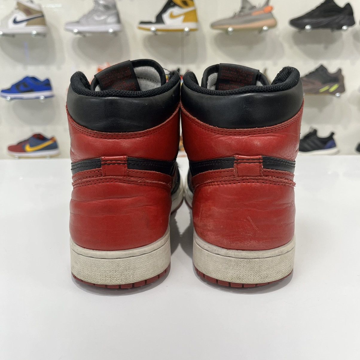 Nike Air Jordan 1 Retro High Bred Banned (2016) Size US 9 / EU 42 - 5 Thumbnail