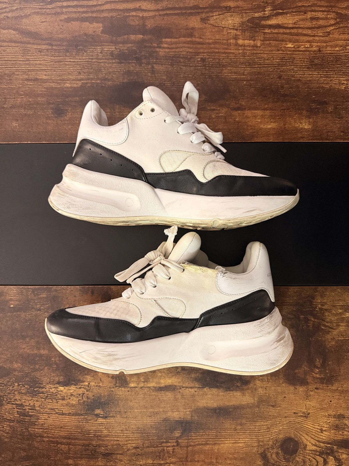 Alexander McQueen Alexander McQueen Oversized Leather Runner Sneakers Size US 6 / EU 39 - 2 Thumbnail