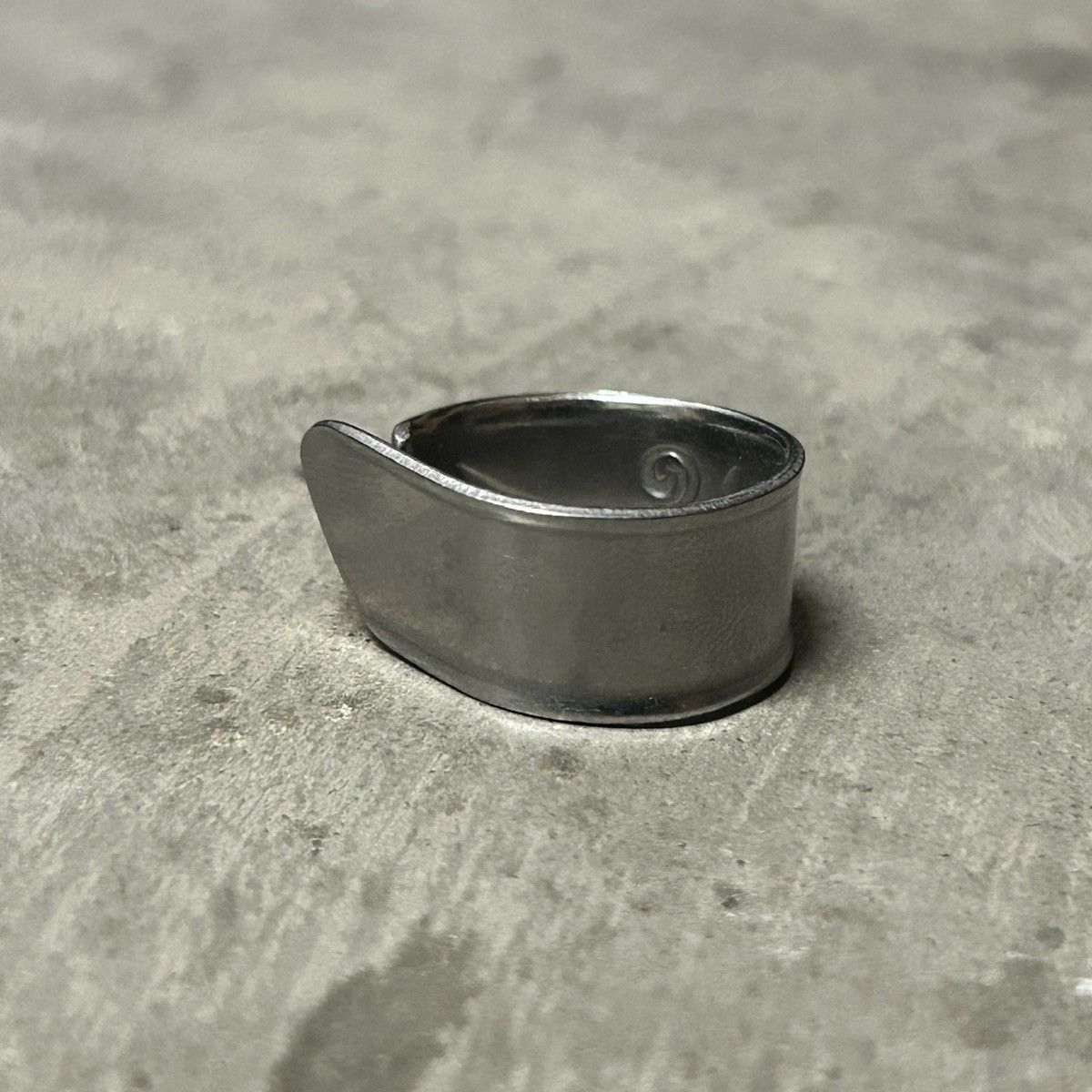 Vintage Custom 1/1 Silver Ring Size ONE SIZE - 2 Thumbnail