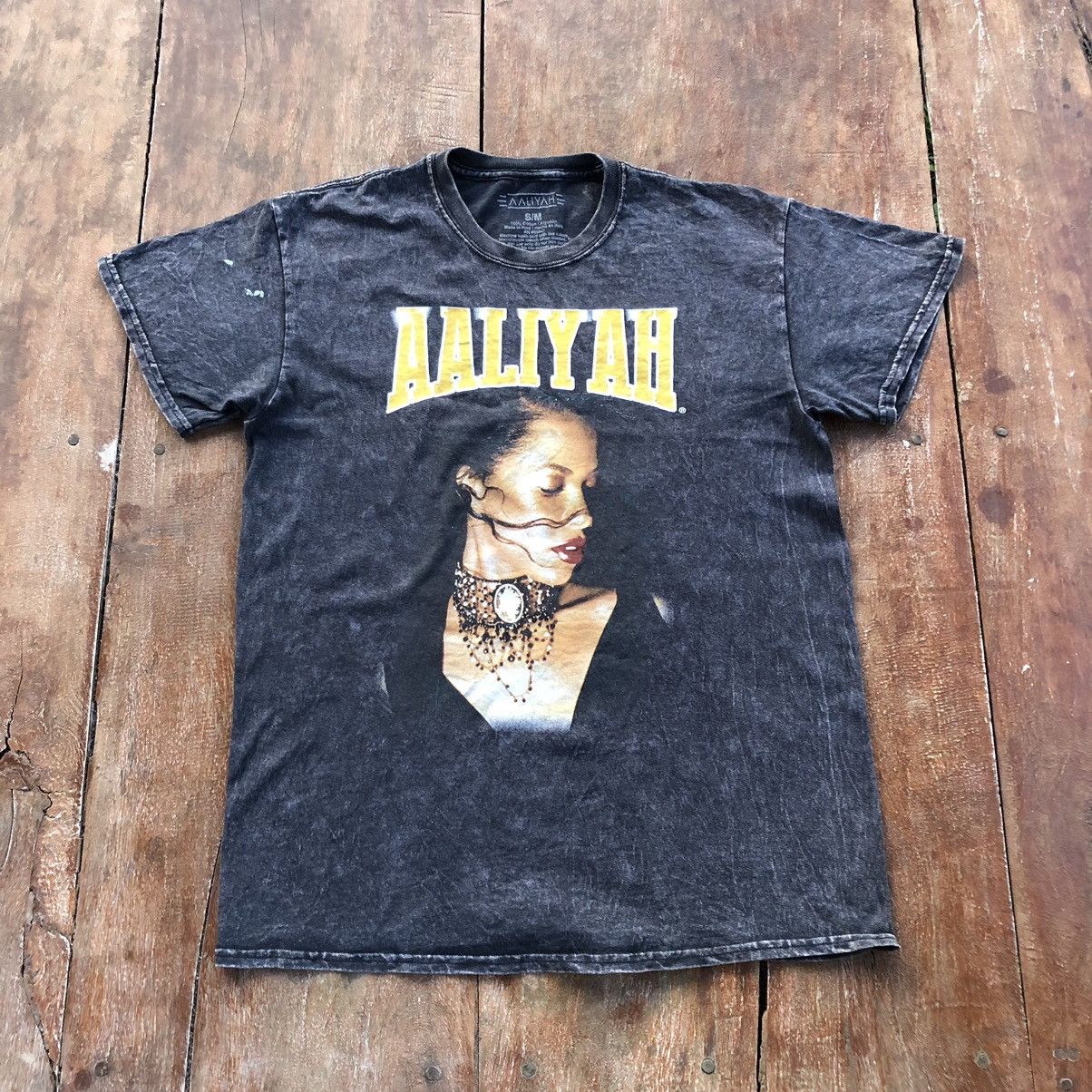 Band Tees Vintage Thrashed Faded Aaliyah Rare T Shirt Size US M / EU 48-50 / 2 - 2 Thumbnail