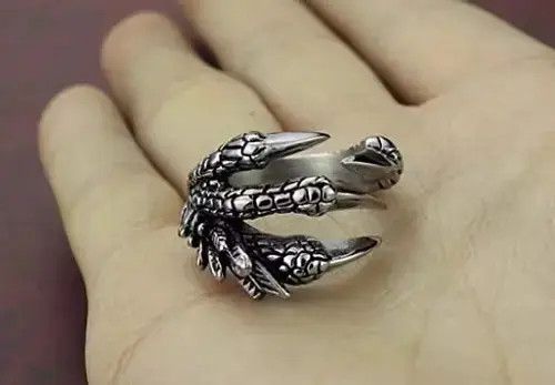 Jewelry Dragon Claw Ring in Silver, Men's