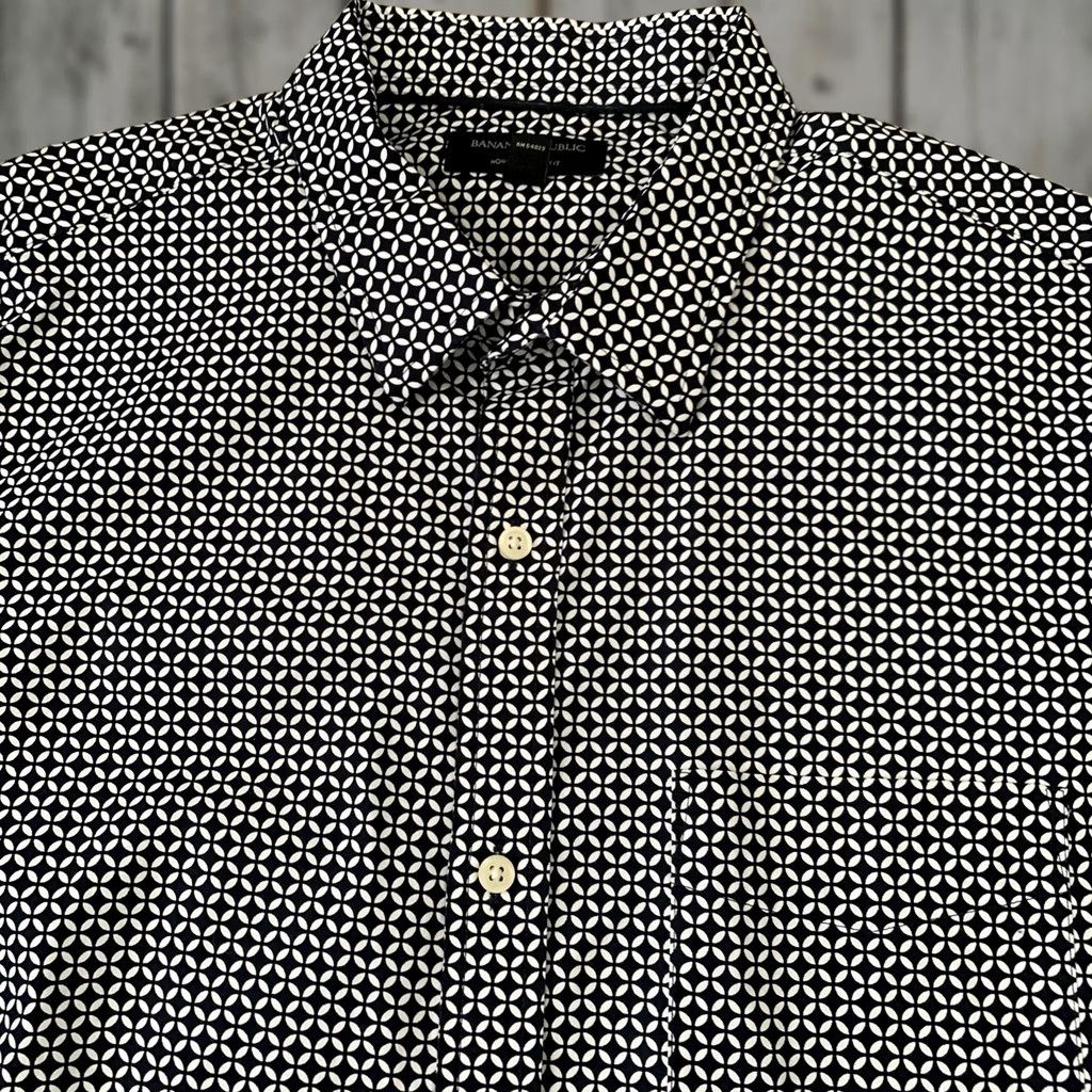 Banana Republic Banana Republic Shirt Mens XL Non Iron Slim Fit Long Sleeve Button Up Geometric Size US XL / EU 56 / 4 - 1 Thumbnail
