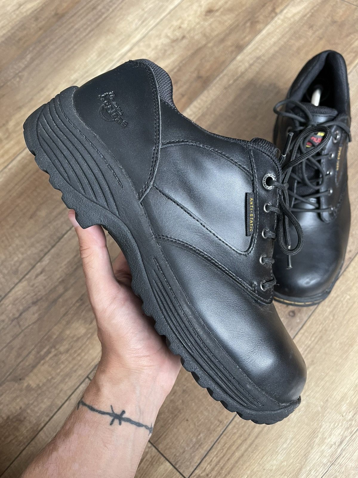 Dr. Martens Dr Martens Steel Toe Anti Static Industrial Leather Shoes Size US 10 / EU 43 - 8 Thumbnail