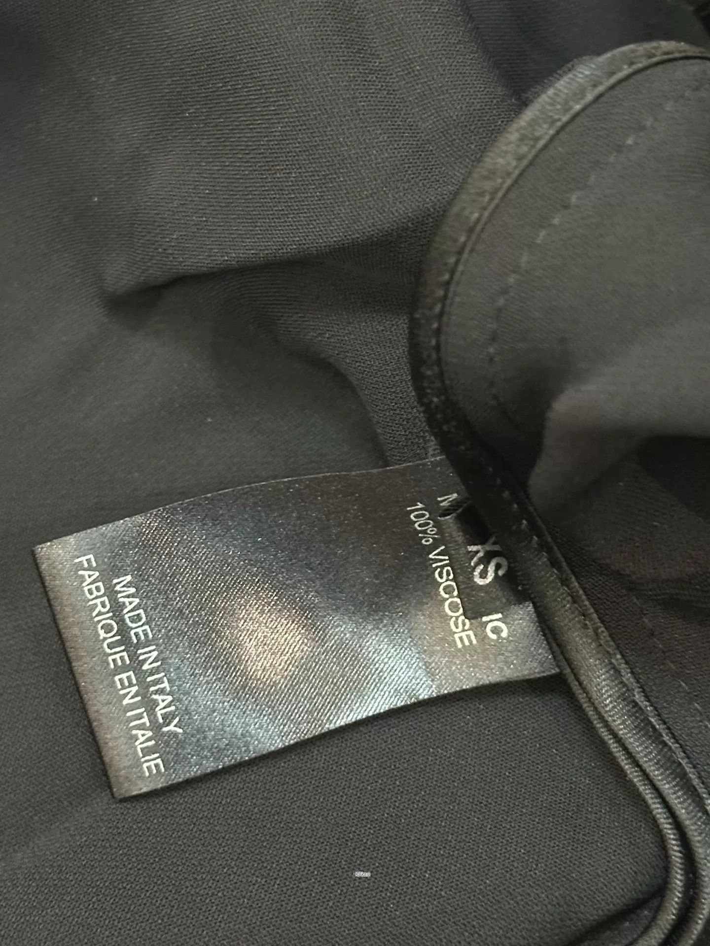 Vetements Vetements Rare Distressed Coat Size US XS / EU 42 / 0 - 3 Thumbnail