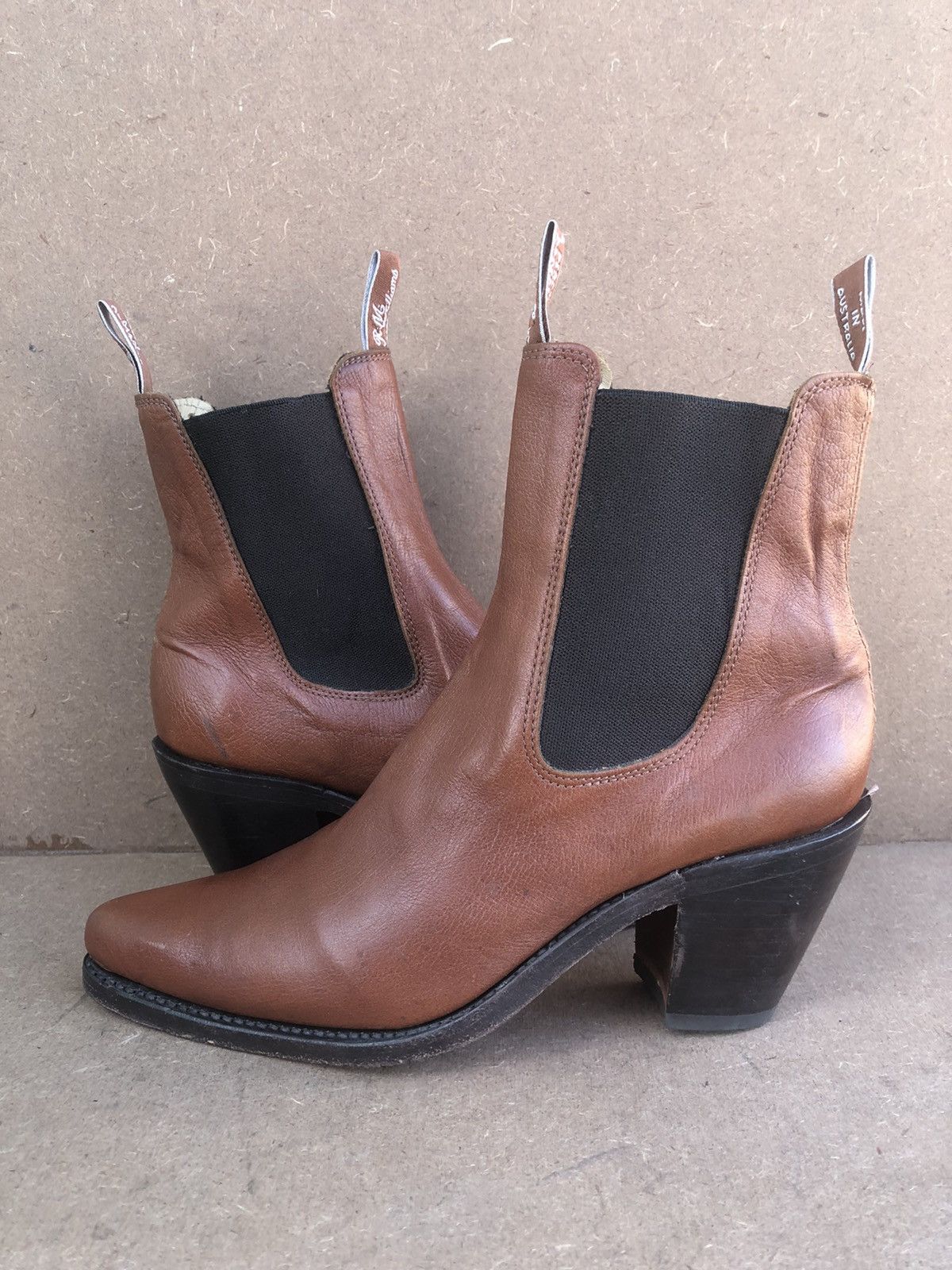 R.M. Williams R.M William’s Brown Leather Women’s Chelsea Boot Size 7 Size US 9.5 / IT 39.5 - 9 Thumbnail