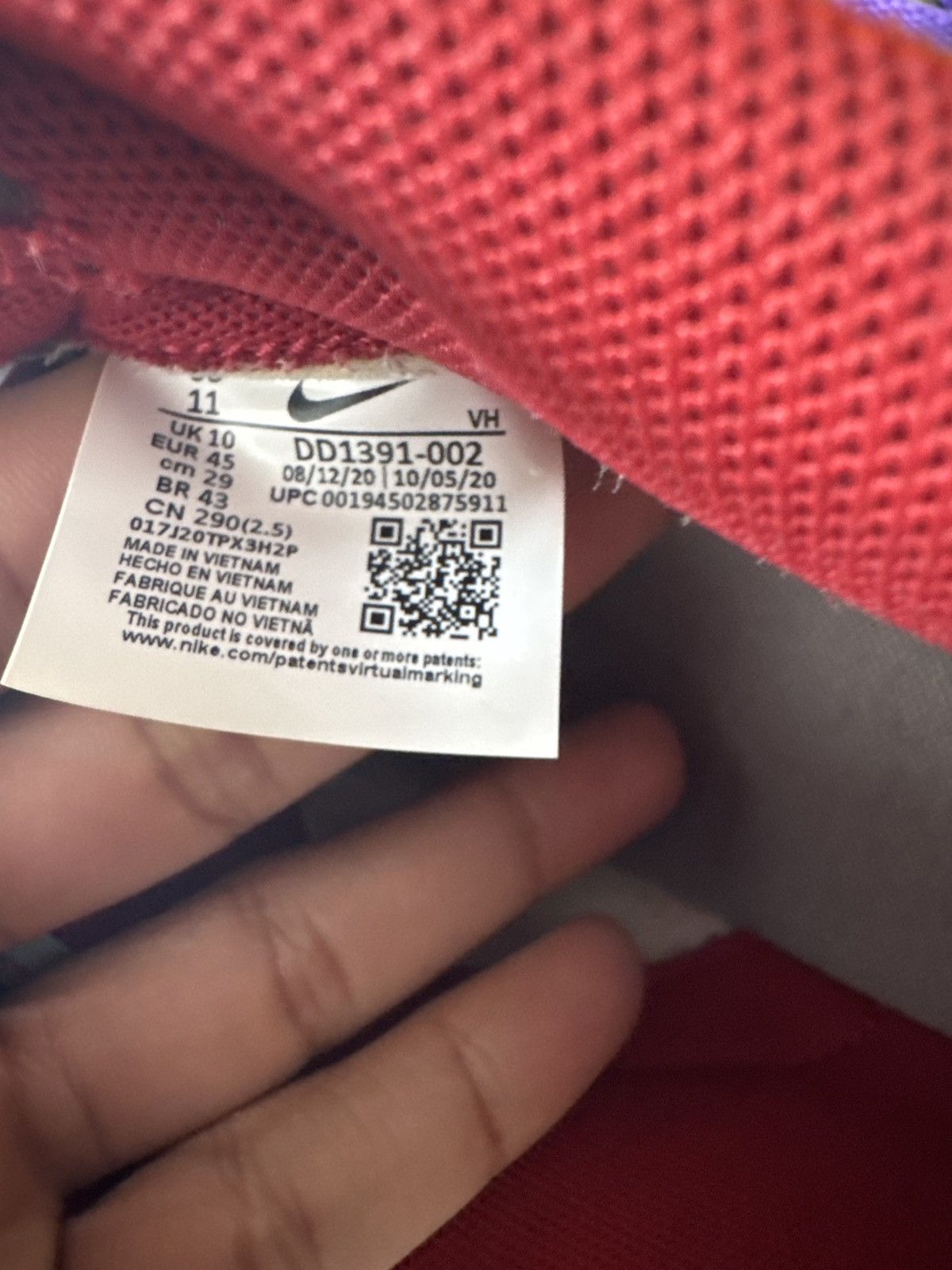 Nike UNLV red dunk lows Size US 11 / EU 44 - 7 Thumbnail