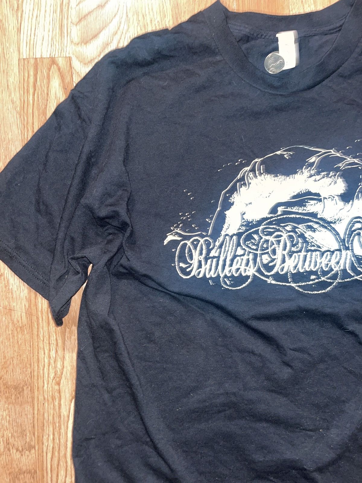 Band Tees RARE OFFICIAL BULLETS BETWEEN TOUNGES BAND SHIRT Size US XL / EU 56 / 4 - 4 Thumbnail