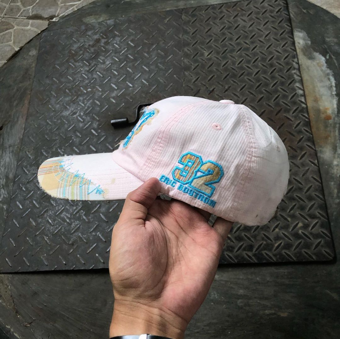 Vintage Vintage Vondutch Eric Bostrom Soft Pink Ripped Distressed Size ONE SIZE - 5 Thumbnail