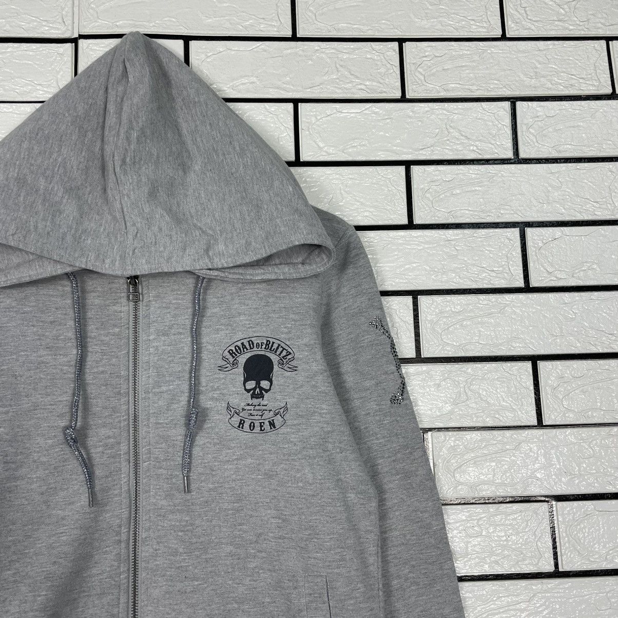 Japanese Brand Roen Road Of Blitz Skull Hoodie Size US S / EU 44-46 / 1 - 5 Thumbnail