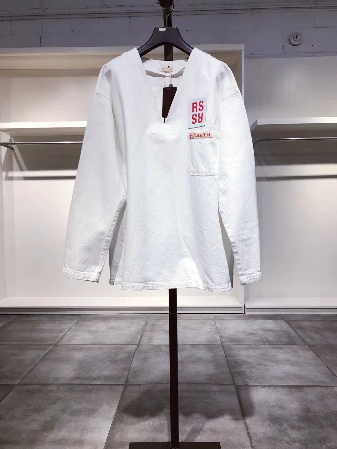 Raf Simons RAF SIMONS V-neck loose fit top with long sleeves -DMC Size US M / EU 48-50 / 2 - 1 Thumbnail