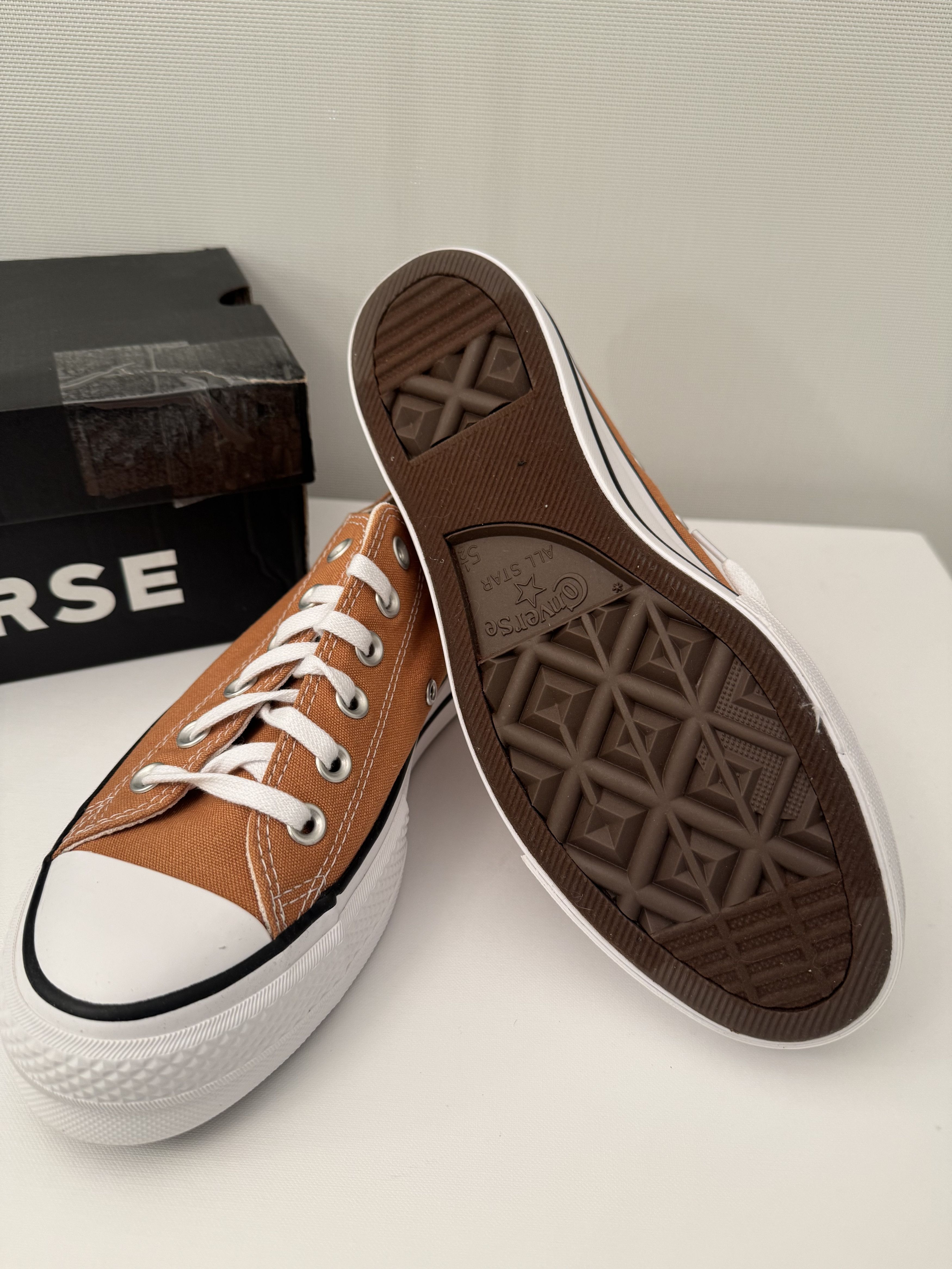 Converse Chuck Taylor All Star Low-Tops Size US 7.5 / IT 37.5 - 4 Thumbnail