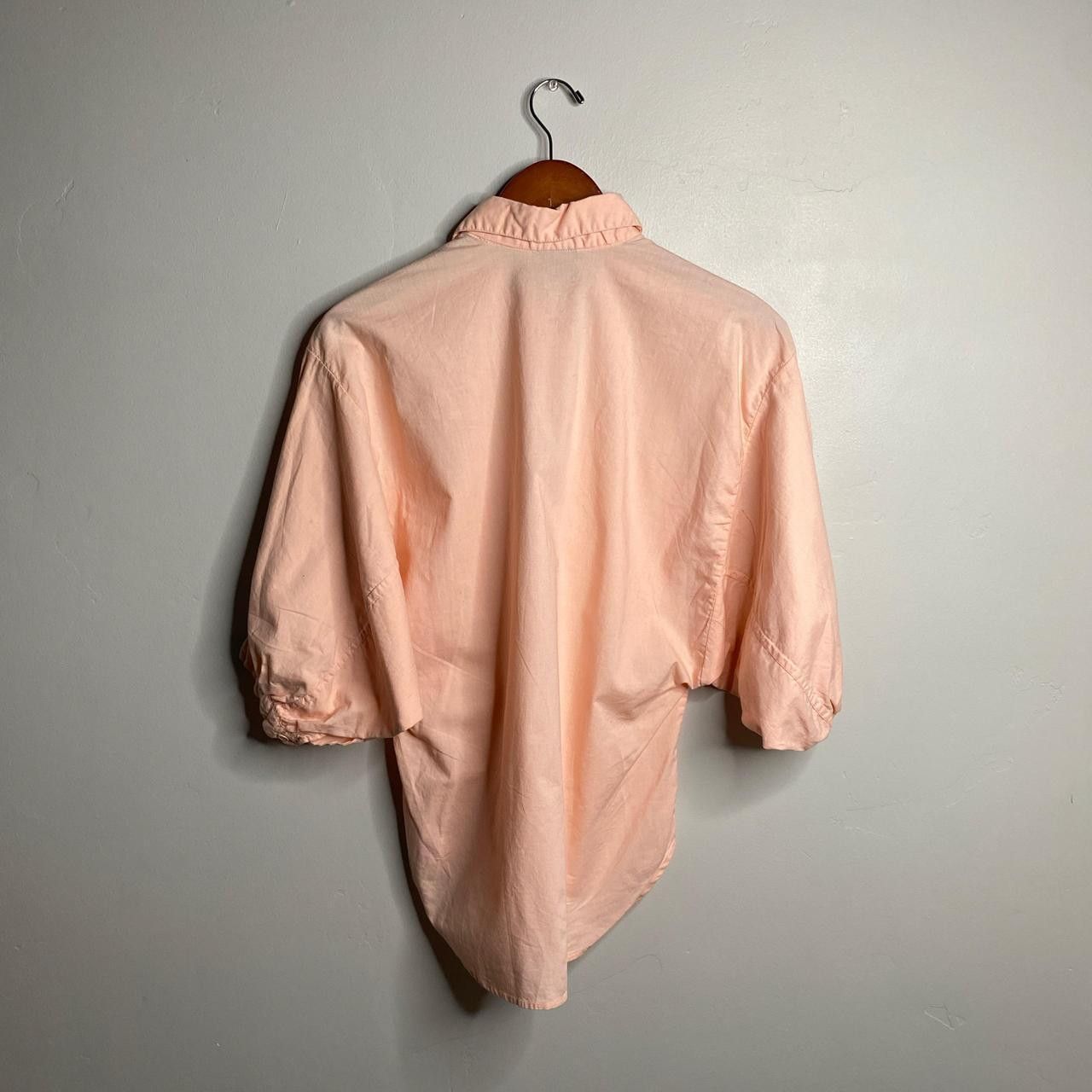 Vintage Vintage pink button up top size large with huge sleeves Size L / US 10 / IT 46 - 3 Thumbnail