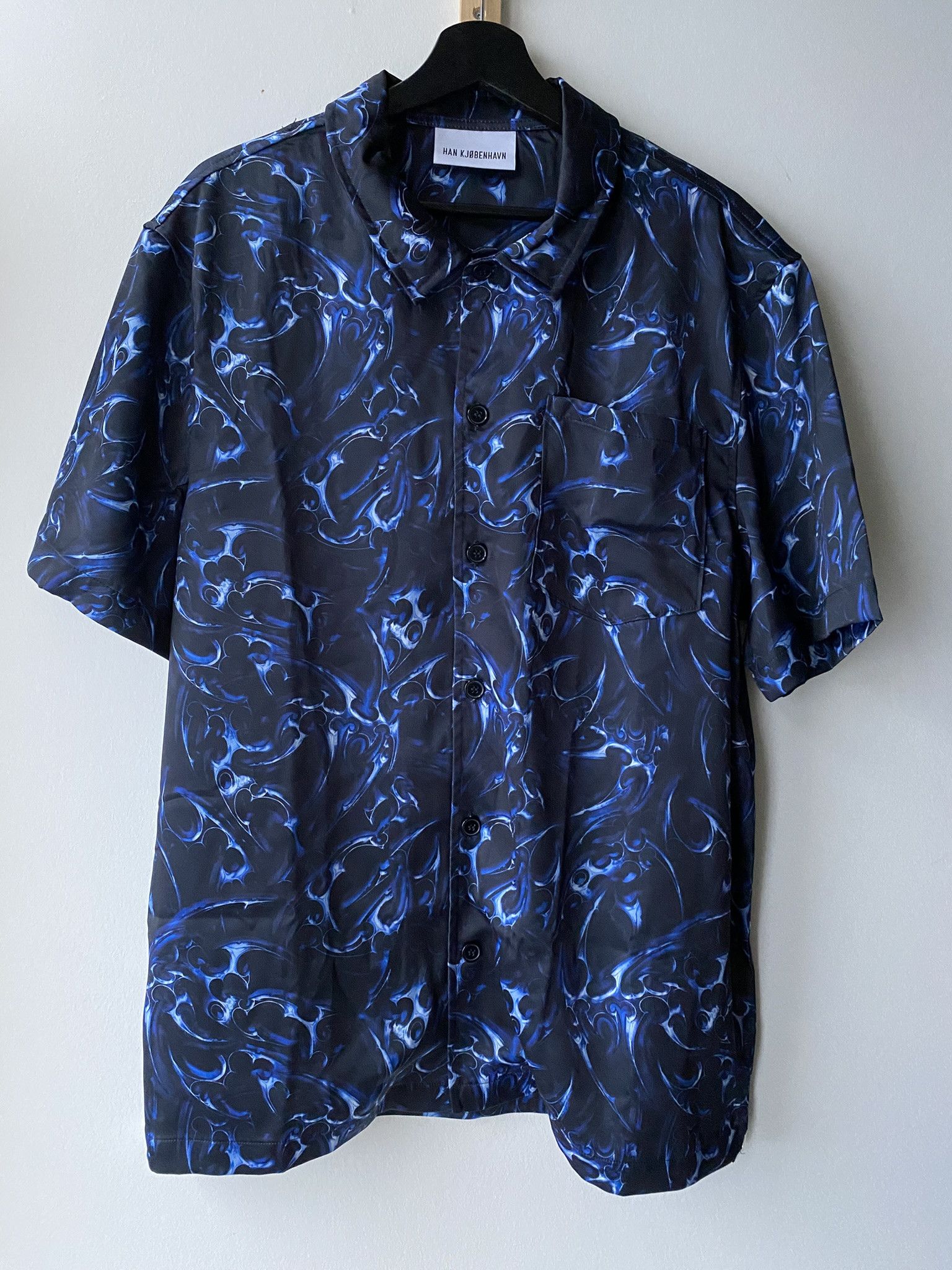 Acne Studios NWT 50/L - Chrome Tribal Printed Summer Shirt Size US L / EU 52-54 / 3 - 4 Thumbnail