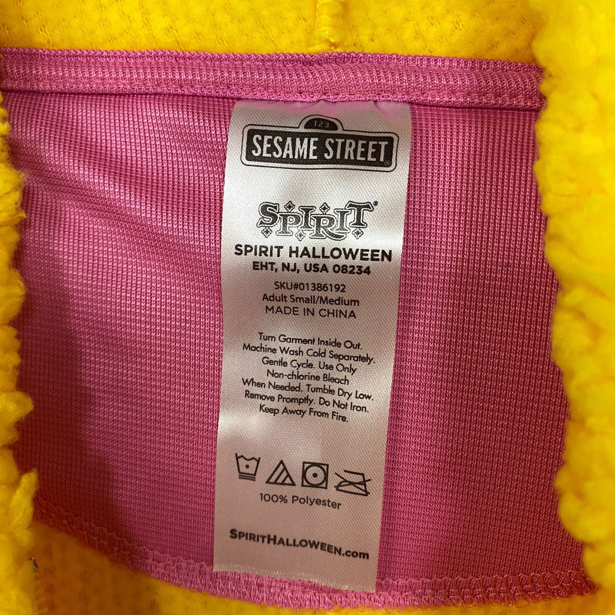 Other Sesame Street Big Bird Hooded Pajama Onesie S/M Size US M / EU 48-50 / 2 - 4 Thumbnail