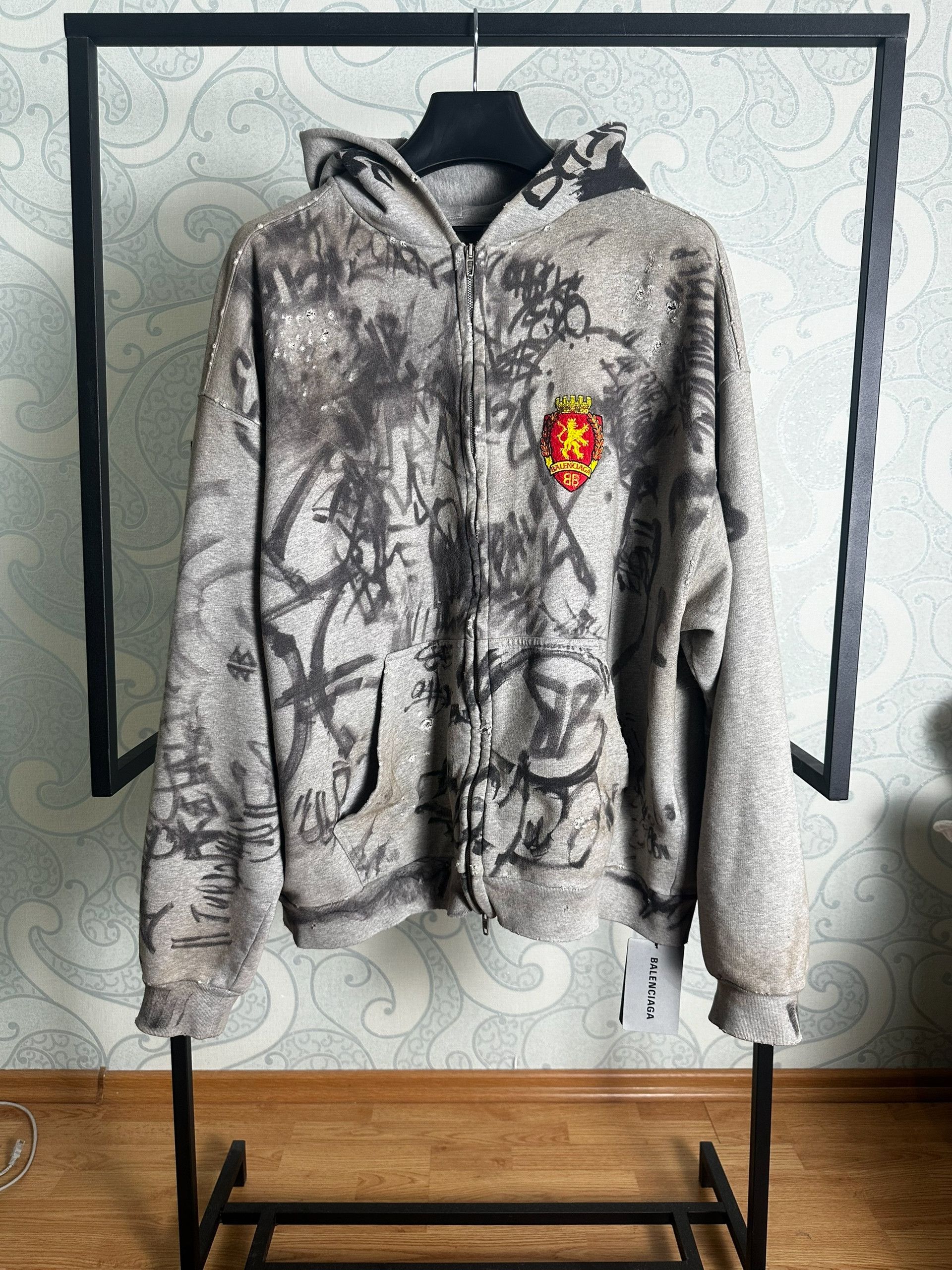 Balenciaga Balenciaga skater graffiti zip up hoodie red | Grailed