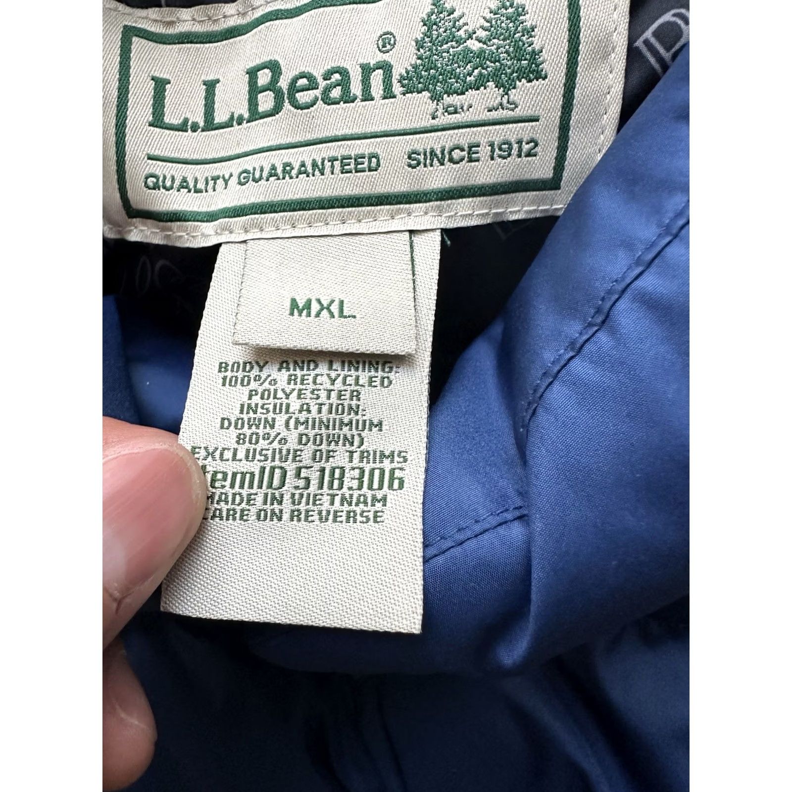 Vintage VINTAGE LL Bean Mountain Classic Down Puffer Vest Blue Mens XL Regular Full Zip Pockets 25.5” Chest 29” Length Rare NWOT Size US XL / EU 56 / 4 - 5 Thumbnail
