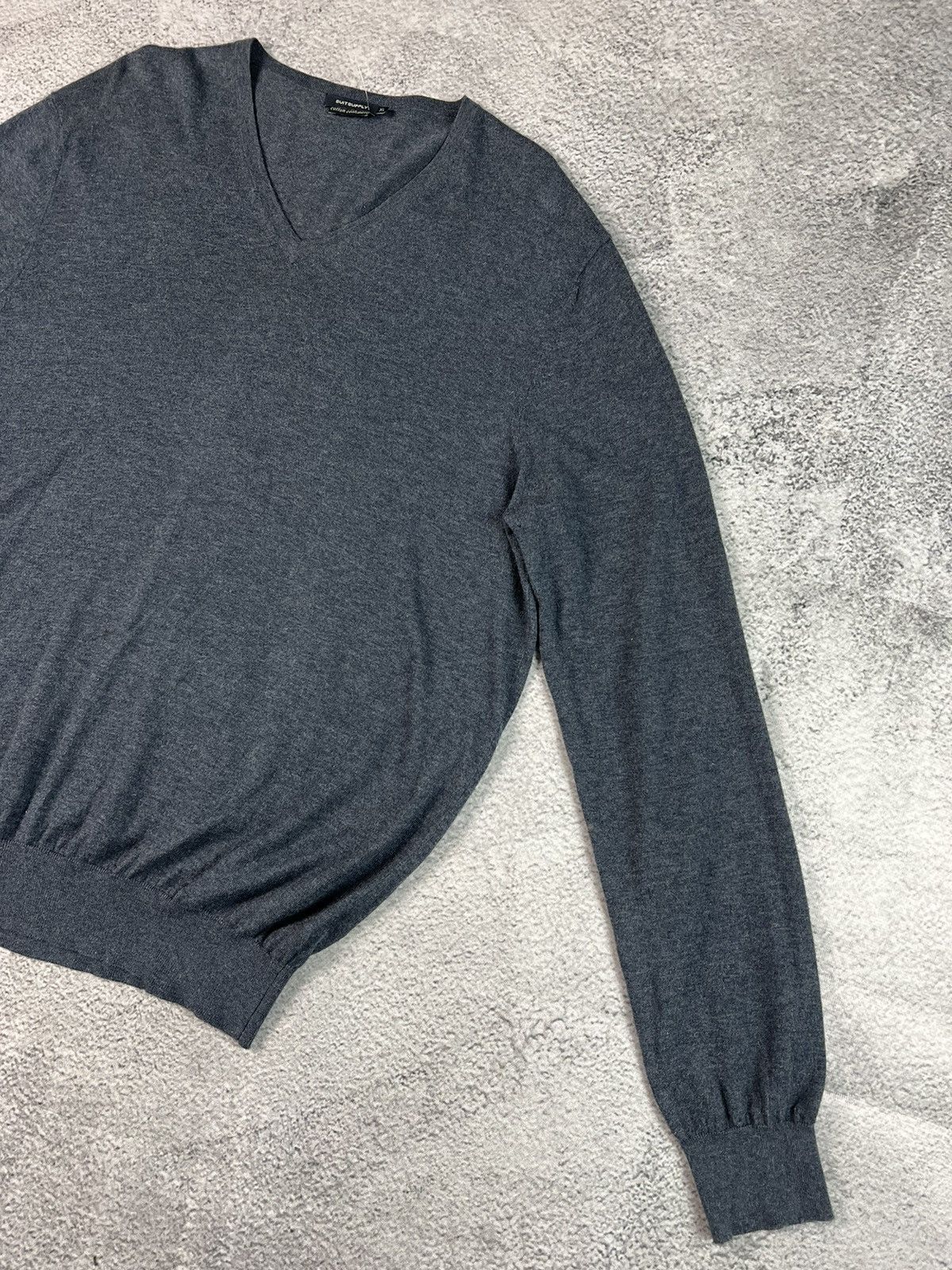 Designer × Suitsupply Suitsupply knit v neck jumper Size US XL / EU 56 / 4 - 2 Thumbnail