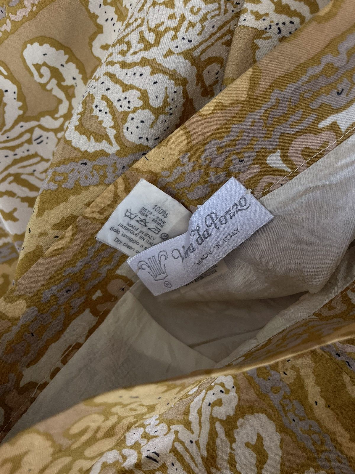 Vintage Italian silk skirt Size 26" / US 2 / IT 38 - 12 Thumbnail