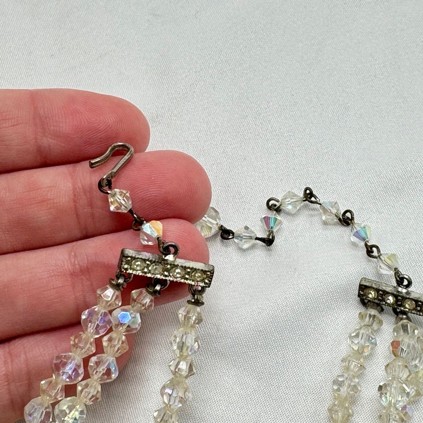 NBDN Nobrandedon VTG triple strand Austrian Aurora Borealis necklace Size ONE SIZE - 5 Thumbnail