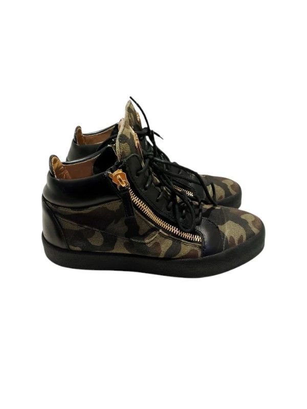 Giuseppe Zanotti Giuseppe Zanotti Camo Canvas Zip Sneakers, c.2010s Size US 9 / EU 42 - 1 Thumbnail