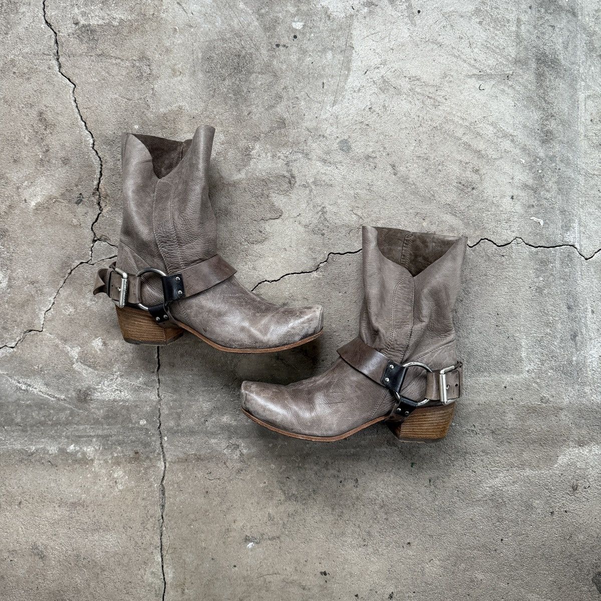 VIC MATI Vic Matie Lamb Leather Cow Boy Ankle Boots Size US 7 / IT 37 - 1 Thumbnail