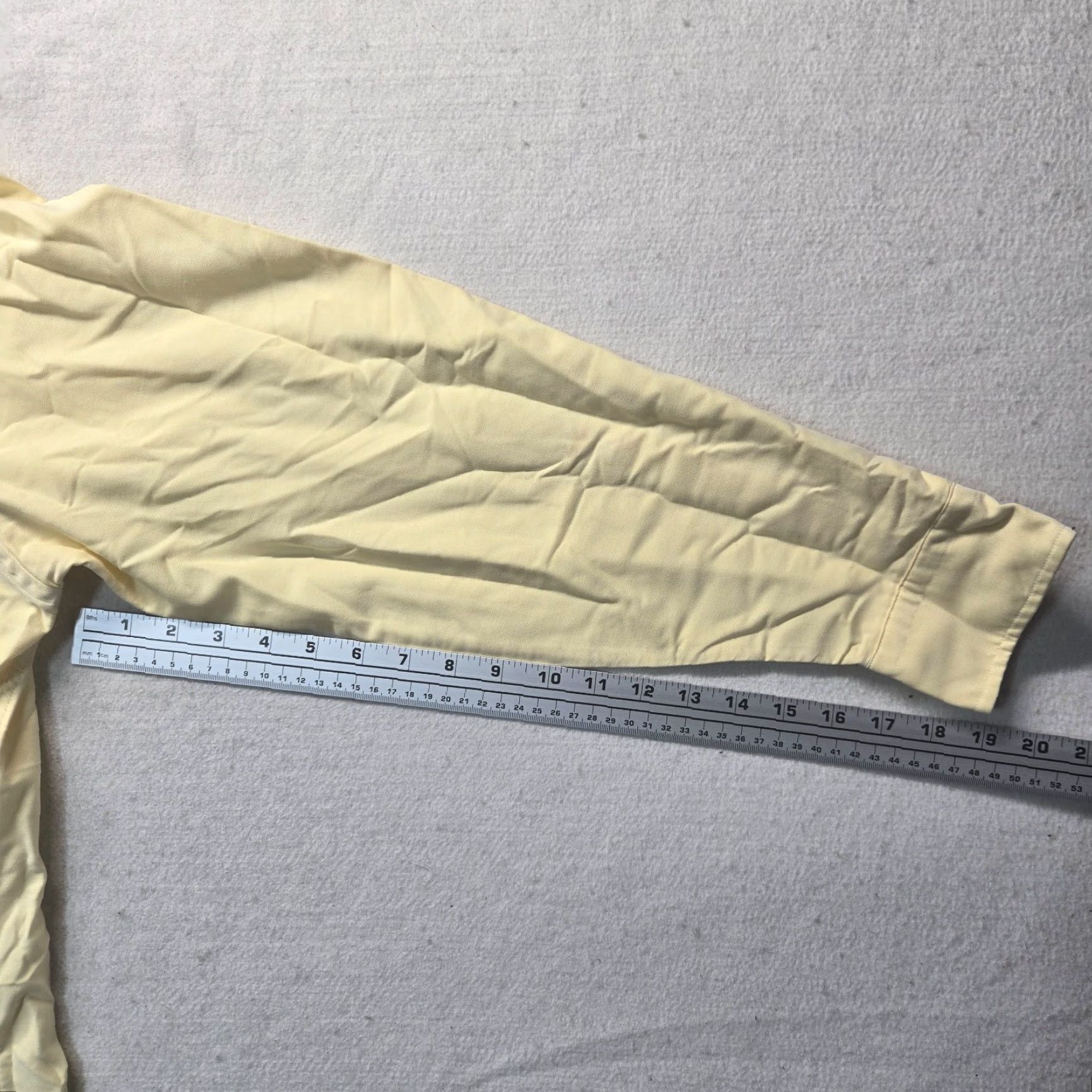 Vintage LL Bean Button-Up Shirt Solid Yellow Long Sleeve Adult Mens 16.5 34 Clothing Shirt Business Mens LL Bean Yellow 16.5 34 Size US XL / EU 56 / 4 - 5 Thumbnail