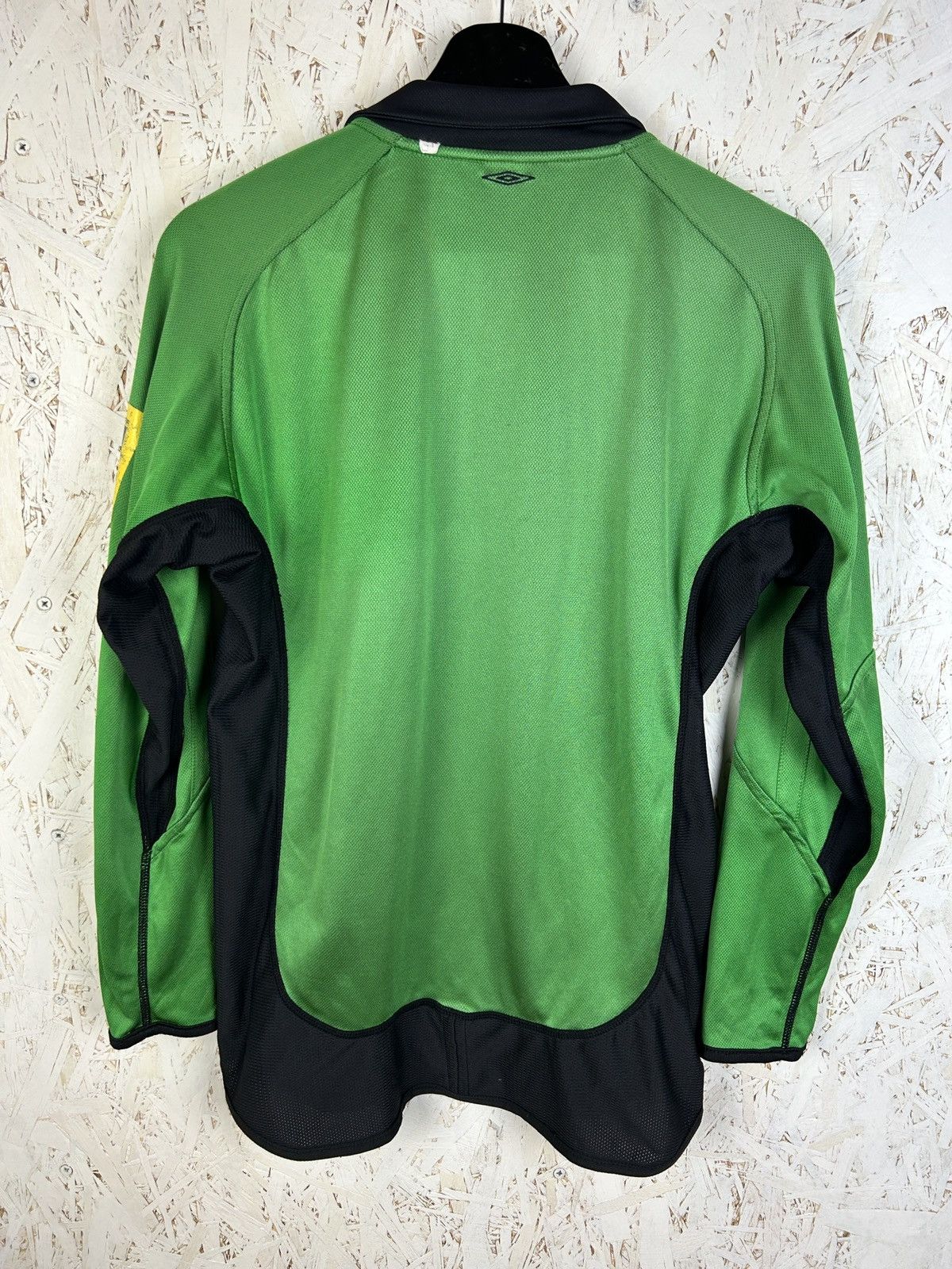 Umbro 00s Vintage Umbro Sweden SVFF Reversible Referee Jersey Size US M / EU 48-50 / 2 - 13 Thumbnail