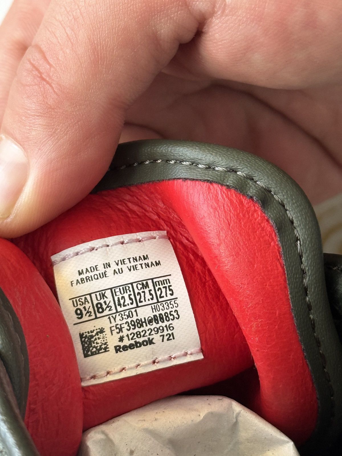 Bodega × Reebok DS Reebok x Bodega Club C 85 Sz 9.5 Size US 9.5 / EU 42-43 - 7 Thumbnail