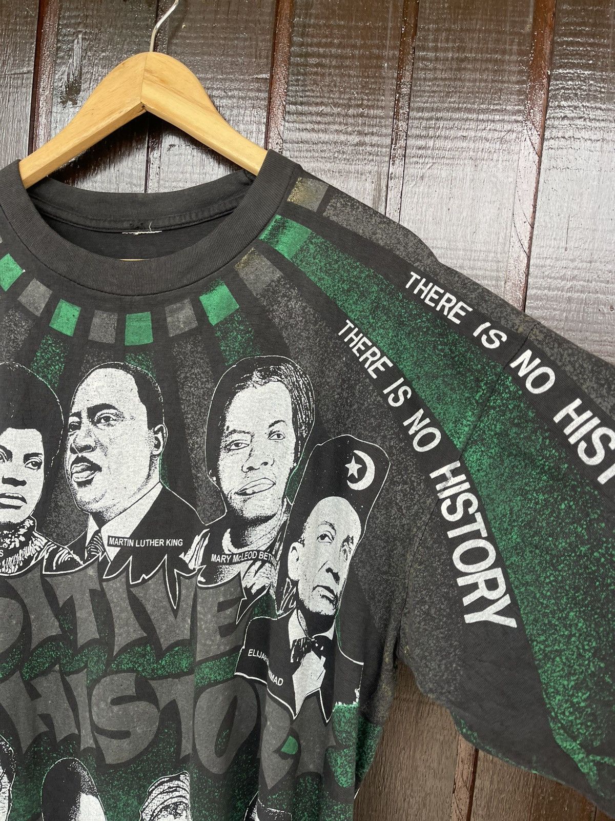 Band Tees Rare Vintage 90s Band tee Bob marley Malcom x Size US XL / EU 56 / 4 - 8 Thumbnail