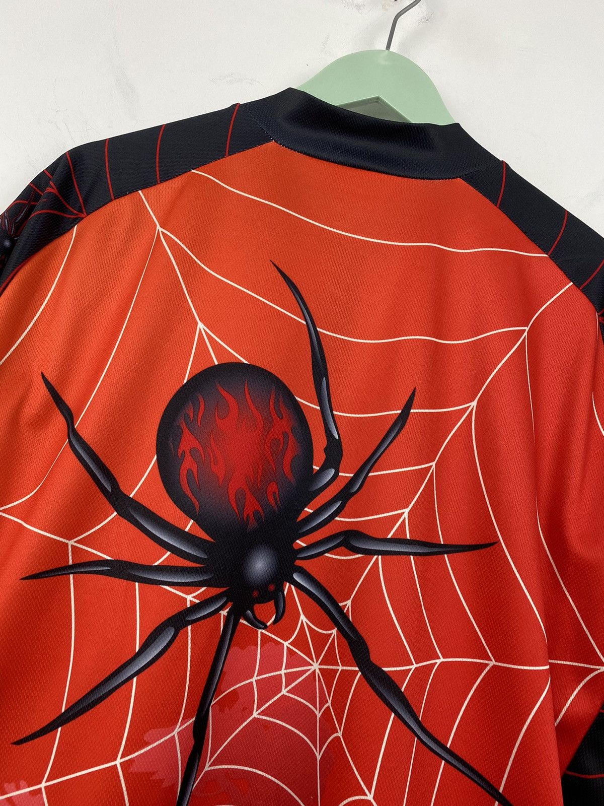 Bicycle Pearl Izumi Spider Flames 2007 Cycling Jersey Biker SMS Y2K Size US L / EU 52-54 / 3 - 9 Thumbnail