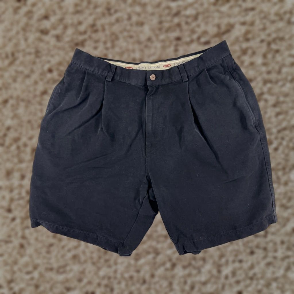 Tommy Bahama Tommy Bahama Shorts Mens 36 Black Silk Pleated Front Relaxed Fit Bermuda Beach Golf Size US 36 / EU 52 - 1 Thumbnail