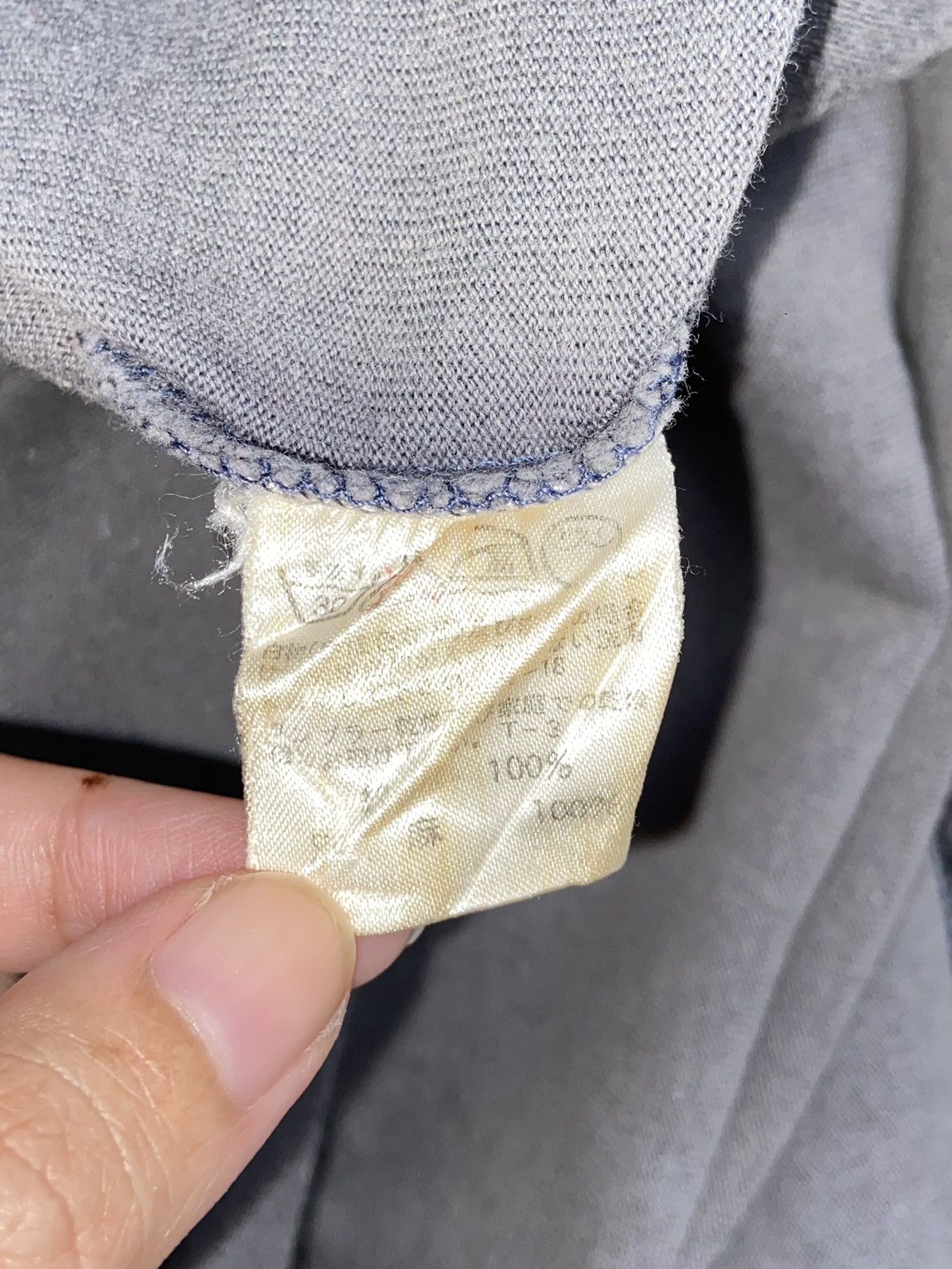 Issey Miyake IS ISSEY MIYAKE Grey T-shirt Size US S / EU 44-46 / 1 - 7 Thumbnail