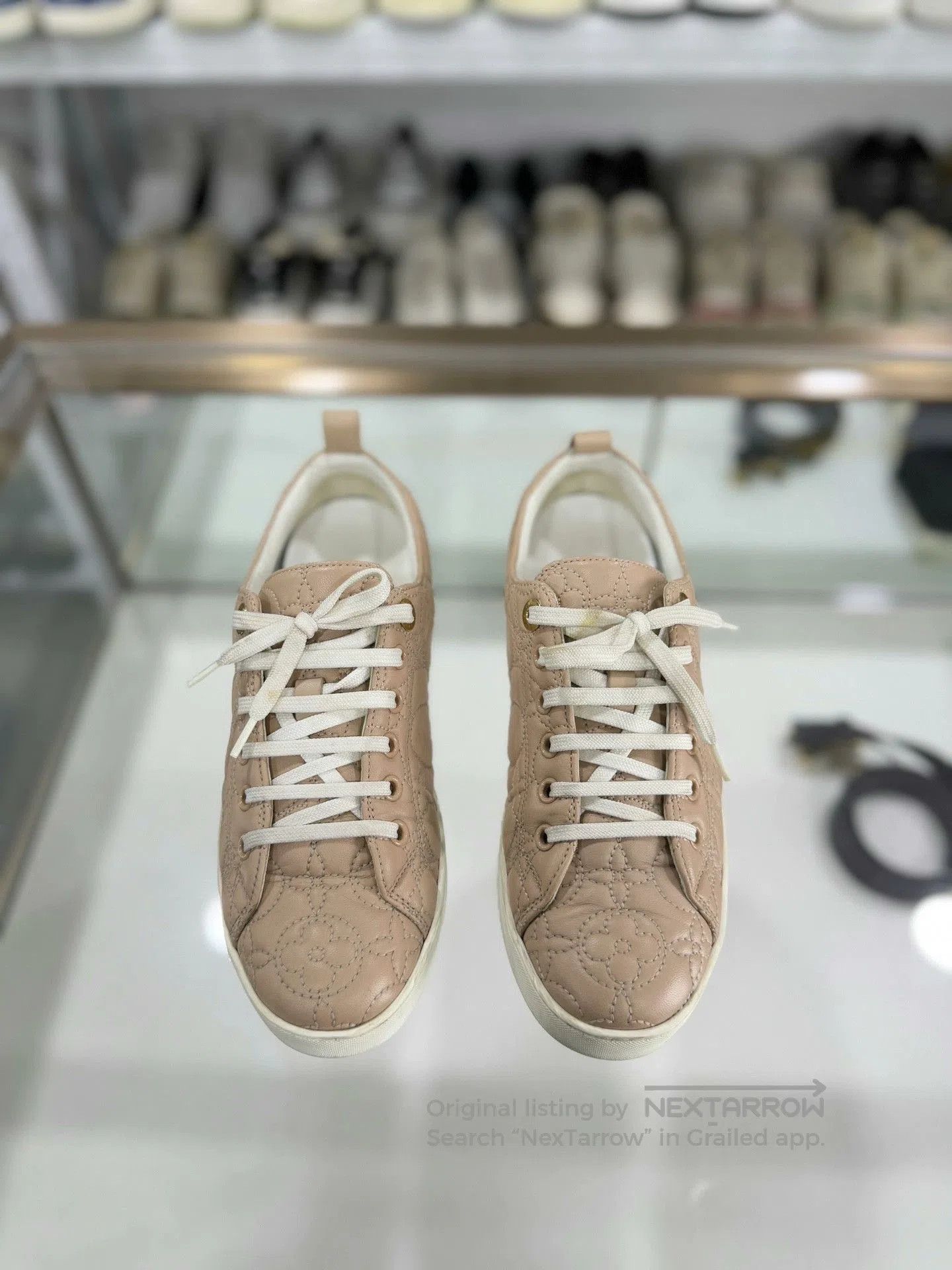 Louis Vuitton Louis Vuitton Pink Embroidered Monogram Sneakers. Size US 5 / IT 35 - 2 Thumbnail