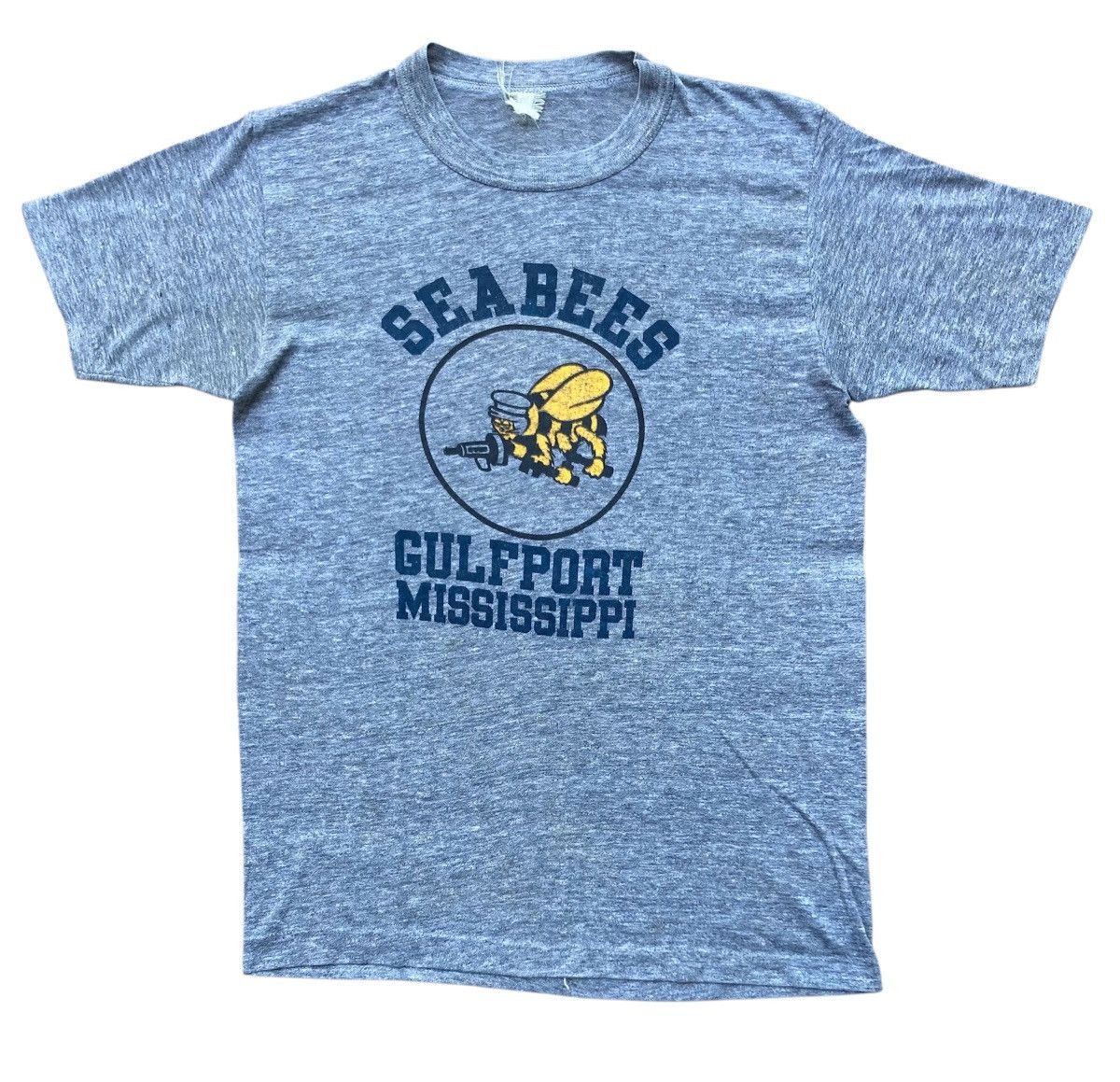 Vintage Vintage 70s US Navy Seabees Gulfport Mississippi T shirt Size US S / EU 44-46 / 1 - 1 Thumbnail