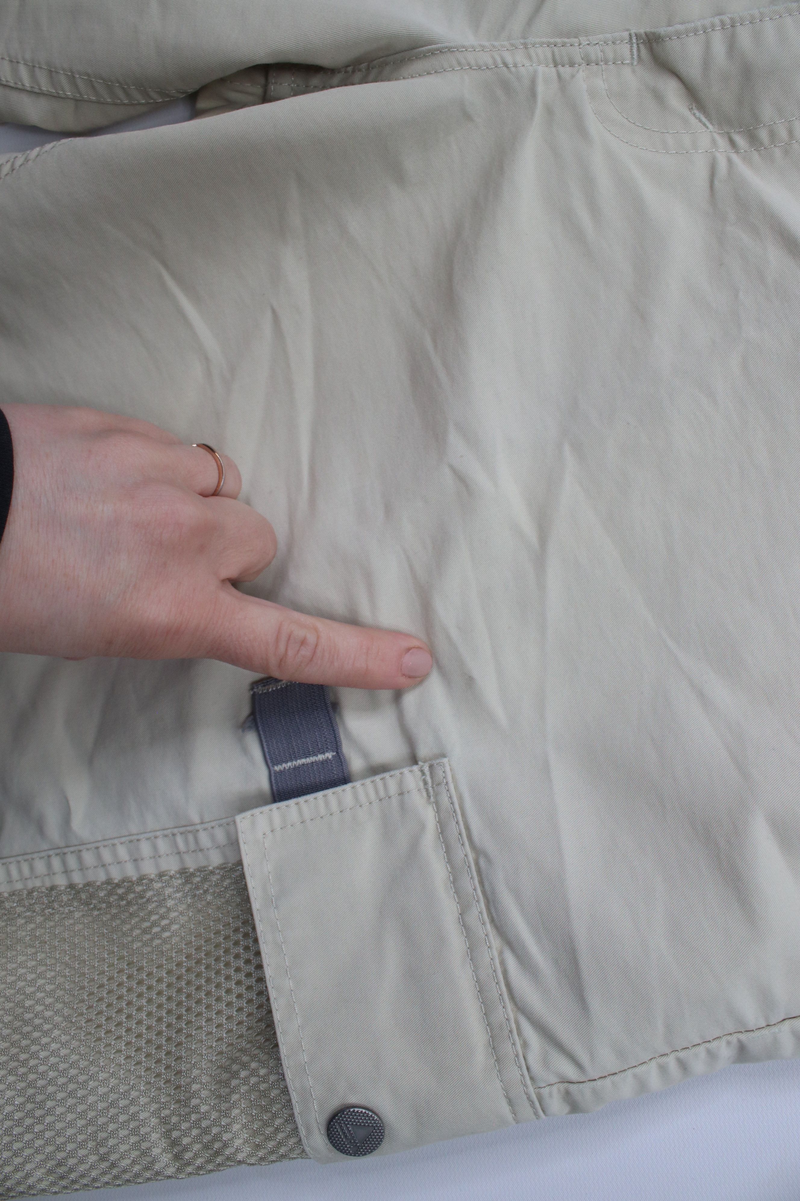 Levi's × Vintage Vintage 90s Levis Silvertab Mesh Pocket Cargo Shorts Beige Size US 36 / EU 52 - 5 Thumbnail
