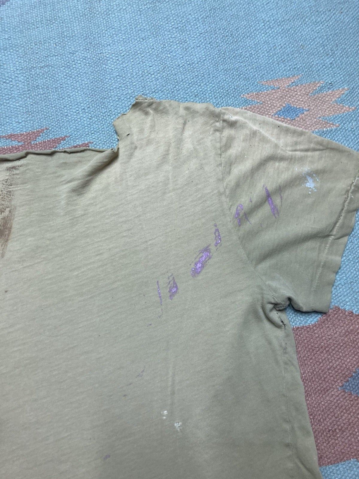 Urban Outfitters Urban outfitters pocket t shirt paint distressed splatter M Size US M / EU 48-50 / 2 - 13 Thumbnail