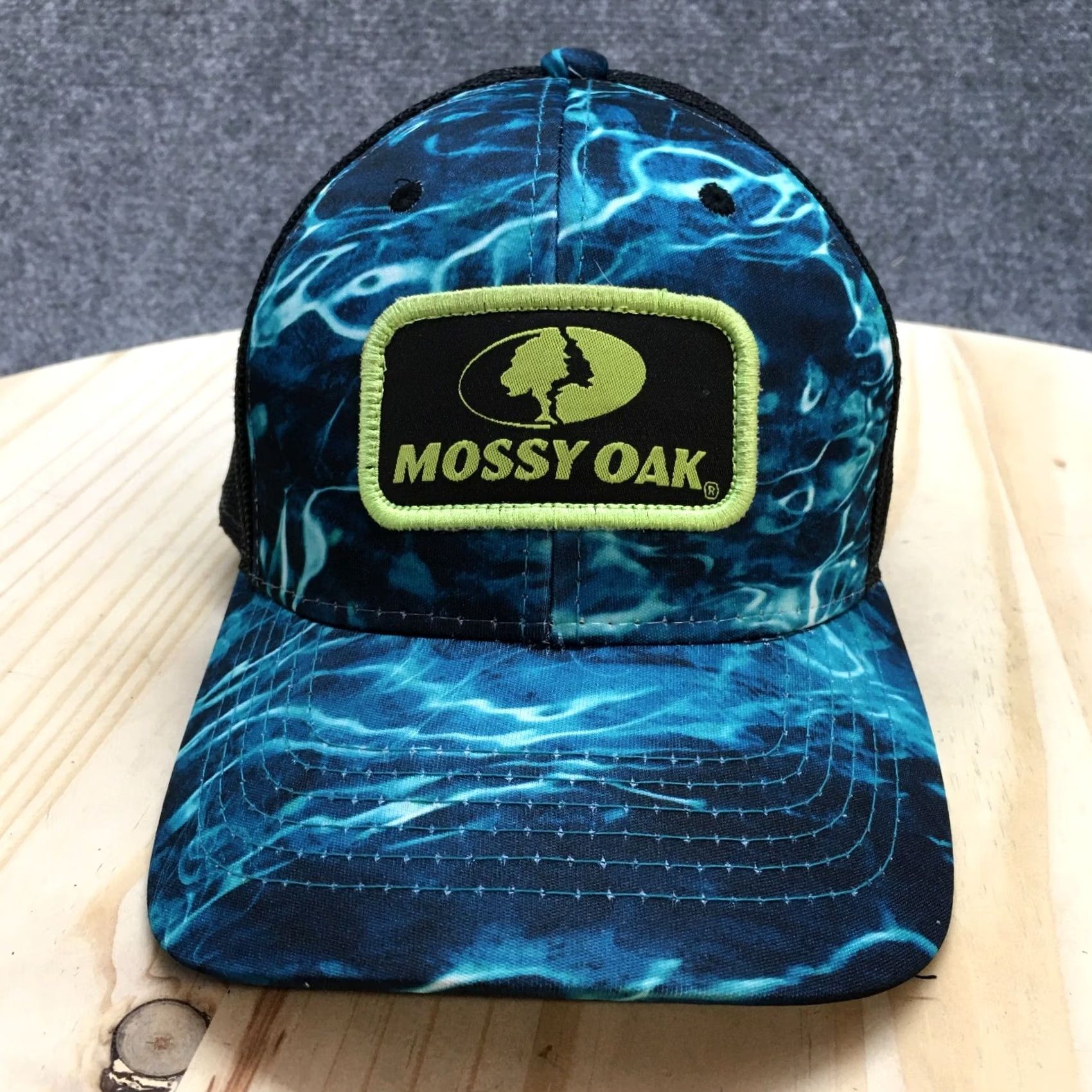 Vintage Mossy Oak Fishing Trucker Hat Mens Black Blue OS Curved Brim Embroidered Logo Size ONE SIZE - 2 Thumbnail